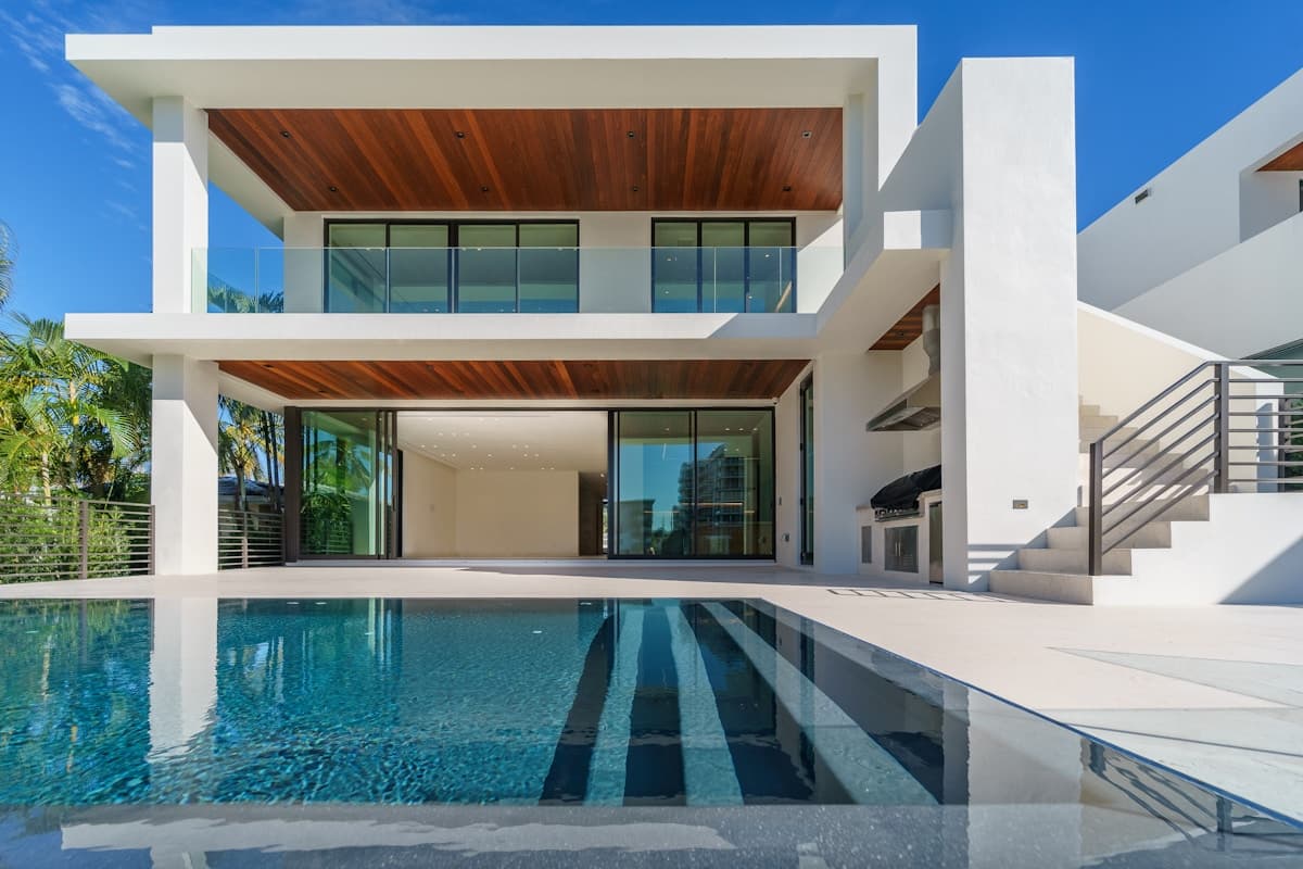 Luxury tropical resort getaway with Rise Riviera